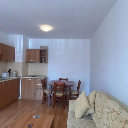 Kasandra 'д' 5 Sunny Apartment *