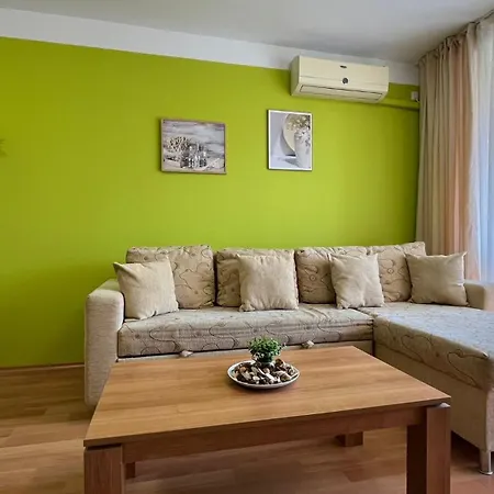 Apartment Kasandra 'д' 5 Sunny