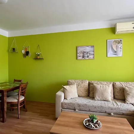 Kasandra 'д' 5 Sunny Apartment