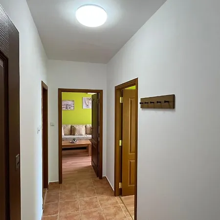 Kasandra 'д' 5 Sunny Apartment *