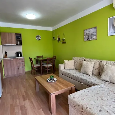 Apartment Kasandra 'д' 5 Sunny *