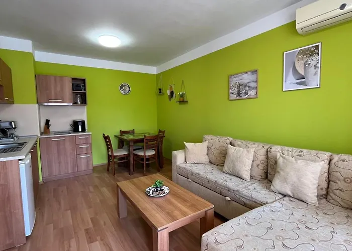 Kasandra 'д' 5 Sunny Appartement *